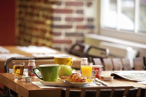 hotel_img