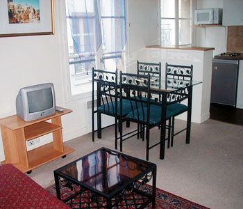 hotel_img
