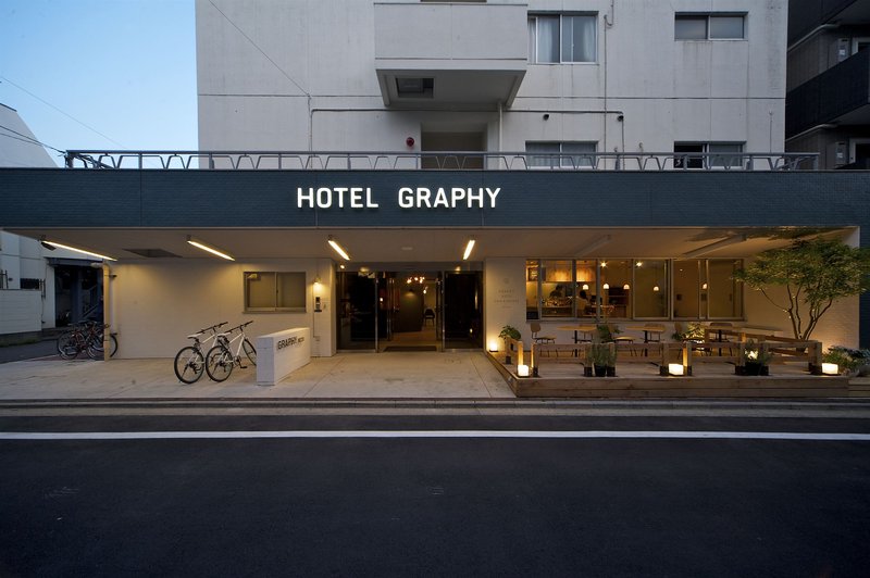 hotel_img