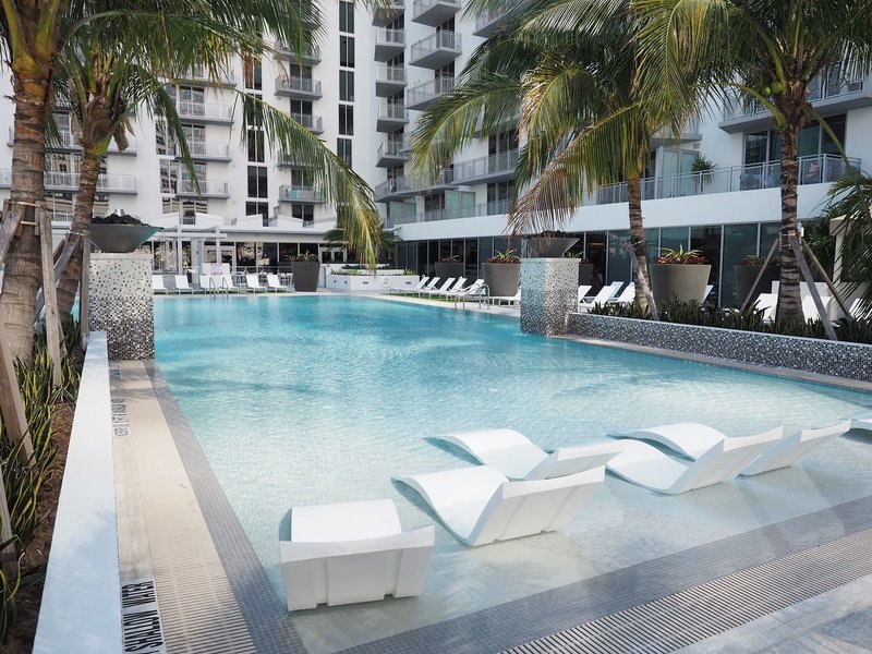hotel_img